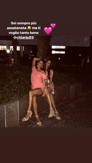 Giorgia Crivello feet photo thumbnail