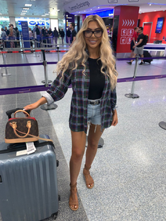 Chloe Ferry feet photo thumbnail