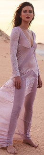 Marina Ruy Barbosa feet photo thumbnail