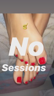 Jenelle Jcakess feet photo thumbnail