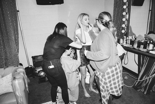 Kelsea Ballerini feet photo thumbnail