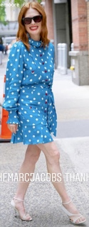 Julianne Moore feet photo thumbnail