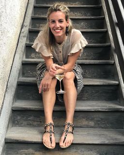 Tania Cagnotto feet photo thumbnail