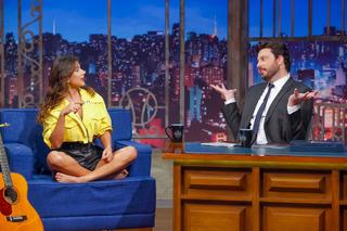 Paula Fernandes feet photo thumbnail