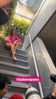 Juliana Paes feet photo thumbnail