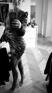 Juliana Paes feet photo thumbnail