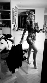 Juliana Paes feet photo thumbnail