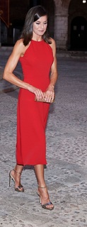 Queen Letizia of Spain feet photo thumbnail