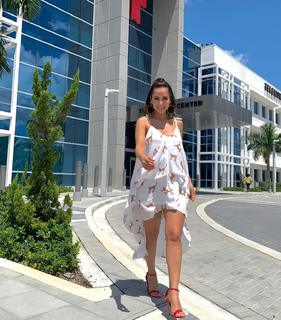 Carmen Villalobos feet photo thumbnail