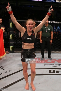 Valentina Shevchenko feet photo thumbnail