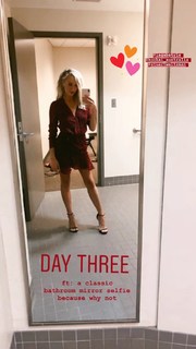 Nastia Liukin feet photo thumbnail