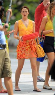 Leighton Meester feet photo thumbnail