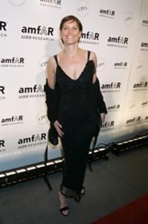 Carey Lowell feet photo 5