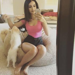 Alia Shelesh feet photo thumbnail