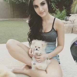 Alia Shelesh feet photo thumbnail