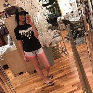 Alia Shelesh feet photo thumbnail