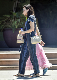 Jenna Dewan feet photo thumbnail