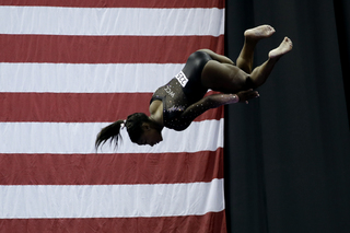 Simone Biles feet photo thumbnail