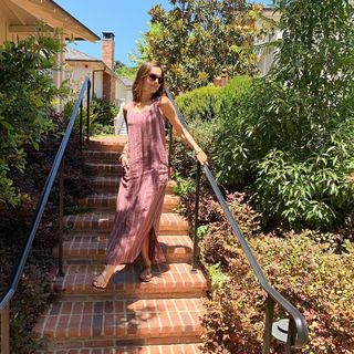 Camilla Belle feet photo thumbnail