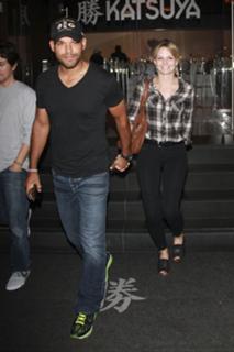 Jennifer Morrison feet photo thumbnail