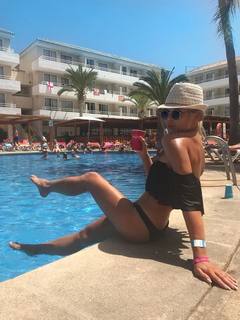 Diana Naborskaya feet photo thumbnail