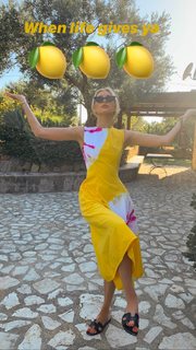 Elsa Hosk feet photo thumbnail