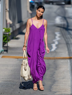Roselyn Sanchez feet photo thumbnail