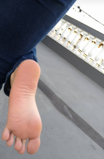 Isa Pes feet photo thumbnail