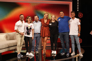 Cristina Ferreira feet photo thumbnail