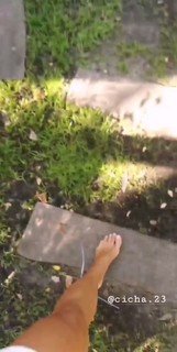 Anna Lewandowska feet photo thumbnail