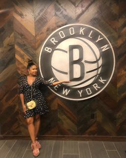 Angela Yee feet photo thumbnail