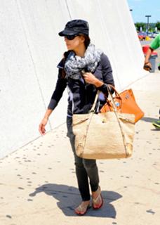 Eva Longoria feet photo thumbnail