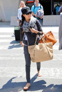 Eva Longoria feet photo thumbnail