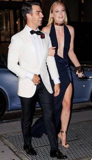 Sophie Turner feet photo thumbnail