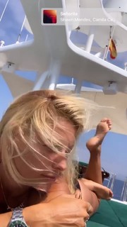 Federica Fontana feet photo thumbnail