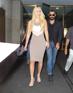 Lindsey Vonn feet photo thumbnail