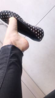 Alaine Crissiê feet photo thumbnail