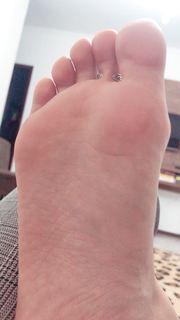 Alaine Crissiê feet photo thumbnail