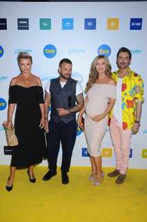 Joanna Krupa feet photo thumbnail