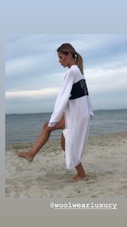 Paulina Sykut feet photo thumbnail