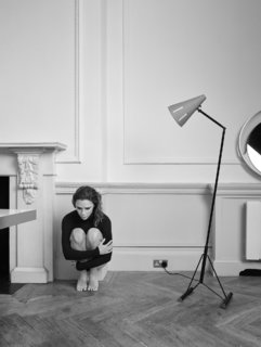 Victoria Beckham feet photo thumbnail