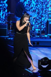 Ewa Farna feet photo thumbnail