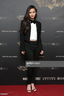 Angelababy feet photo thumbnail