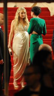 Kate Hudson feet photo thumbnail