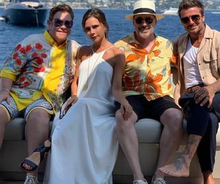 Victoria Beckham feet photo thumbnail