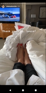 Chelsea Handler feet photo thumbnail