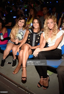 Aly Raisman feet photo thumbnail