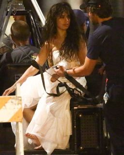 Camila Cabello feet photo thumbnail