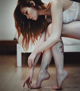 Flavia Sayuri feet photo 5