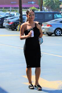 Christina Milian feet photo thumbnail